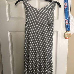 NY&C gray and white dress